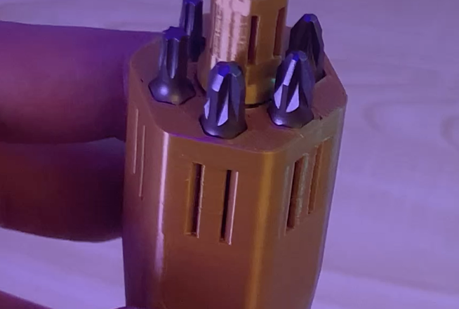 Print-In-Place Ratcheting Screwdriver